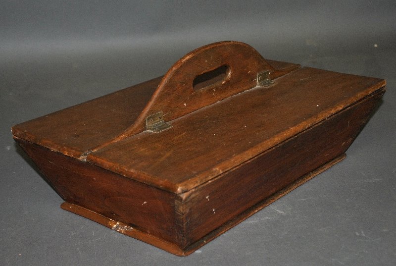 Elm wood knife box with label "Knife Box made of Elm: Elm wood knife box with label "Knife Box made of Elm from the Treaty Tree wood Kensington Phila after the tree had blown down". 8"h.x17"w.
