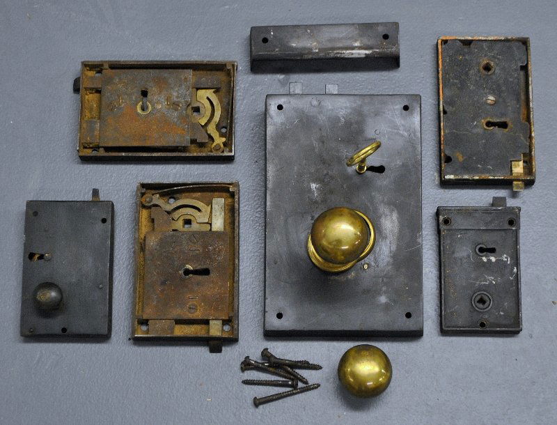 Five iron box locks, 19th c., and a large reproduction (1 of 1)