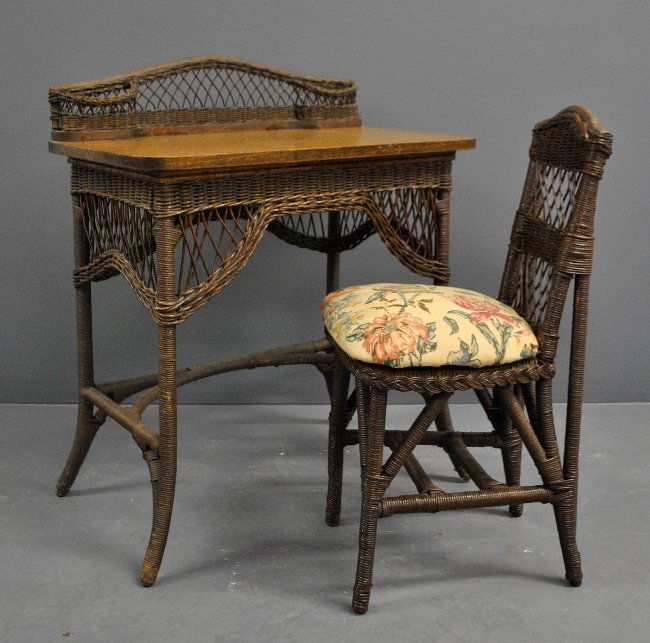 Oak and wicker desk by Heywood-Wakefield, (1 of 2)