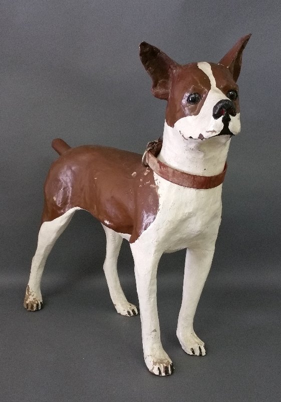 Papier-mÃ¢chÃ© Craftsman dog collar store display with (1 of 2)