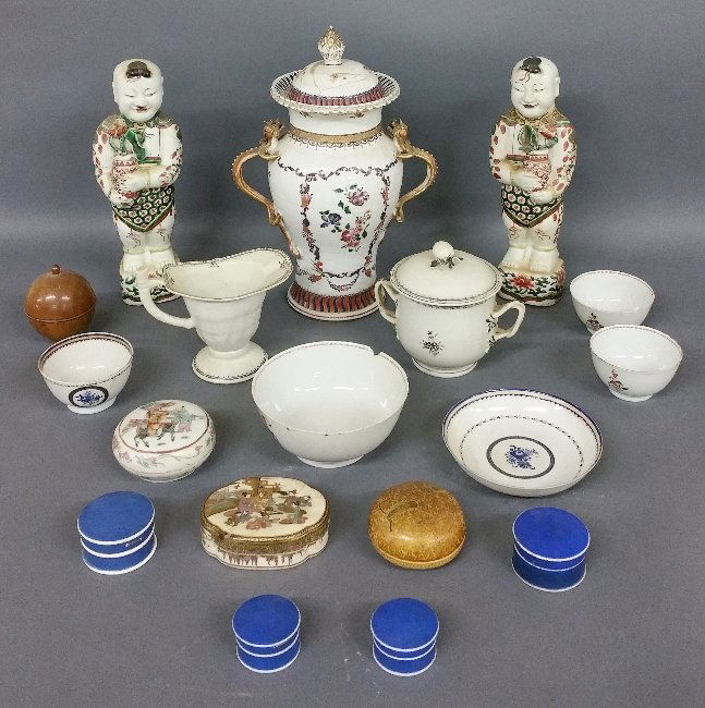 Chinese porcelain tableware to include covered case, (1 of 1)