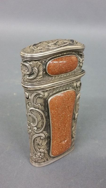 Rare silver etui, 18th century (Necessaire) with (1 of 10)