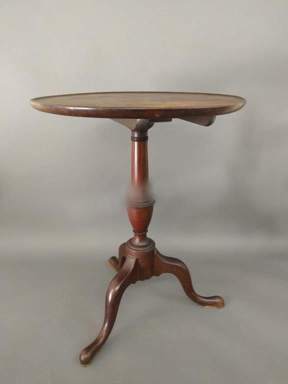 Mahogany candle stand (1 of 3)