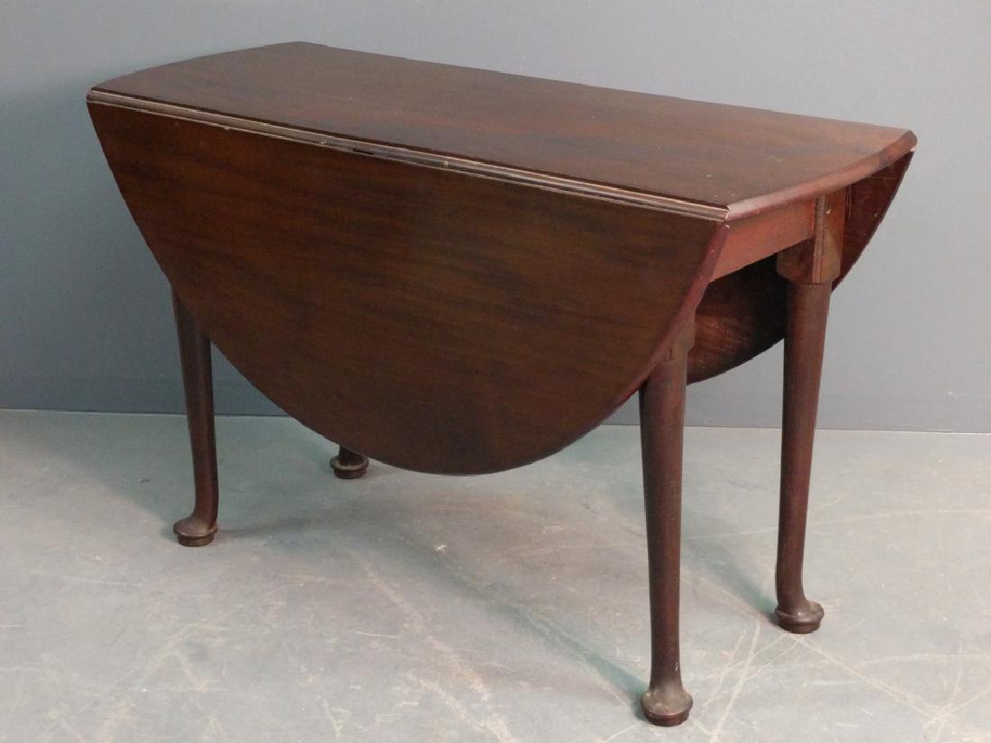 Queen Anne drop-leaf table (1 of 1)