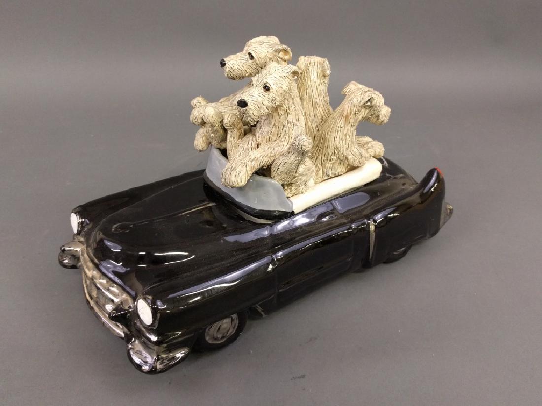 Porcelain cookie jar (1 of 2)