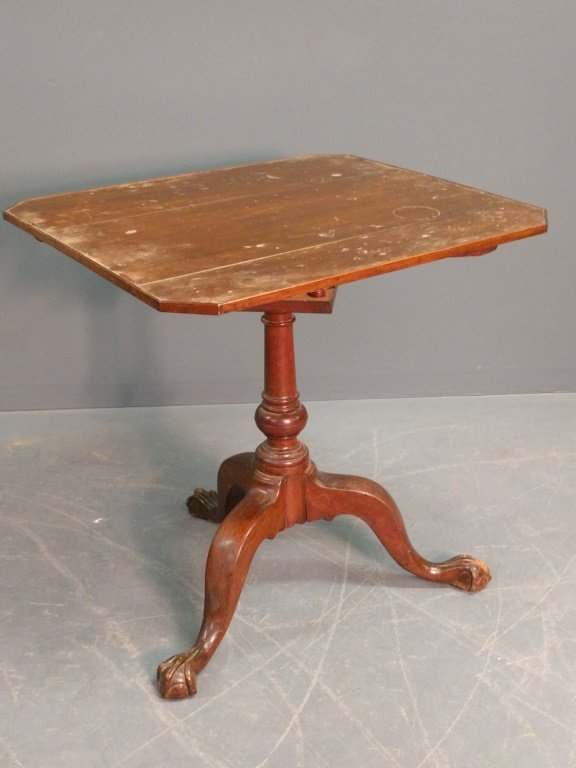 Pennsylvania chippendale walnut tray top tea table, cir (1 of 4)