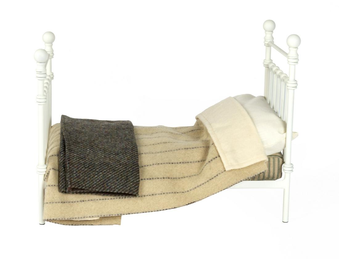 Winnie the Pooh "Bear's Bed" by R. John Wright.: (R. John Wright, 1999) A charming R. John Wright "Bear's Bed" collectible based on Winnie the Pooh's bed. The bed comes complete with a mattress, sheet, (2) blankets, and a pillow in a pillowcase. The