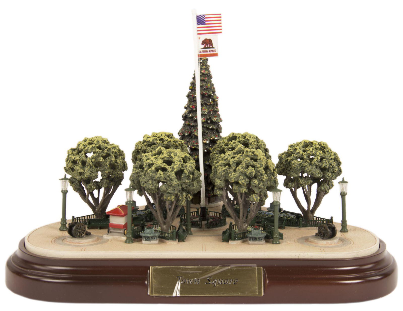 Town Square Model by Olszewski.: (Disneyland, 2004) A beautiful scale model of Disneyland's Town Square in Main Street. Proudly featuring the iconic Disneyland flagpole, this model was created by renowned miniaturist Robert Olszewski