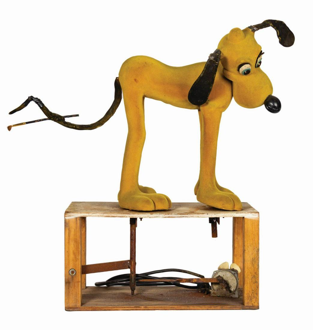 Pluto Main Street Store Display Animatronic. (1 of 5)