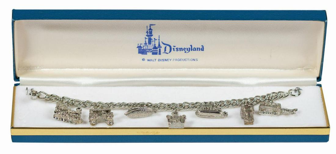 Disneyland Attractions (7) Charm Bracelet. (1 of 3)