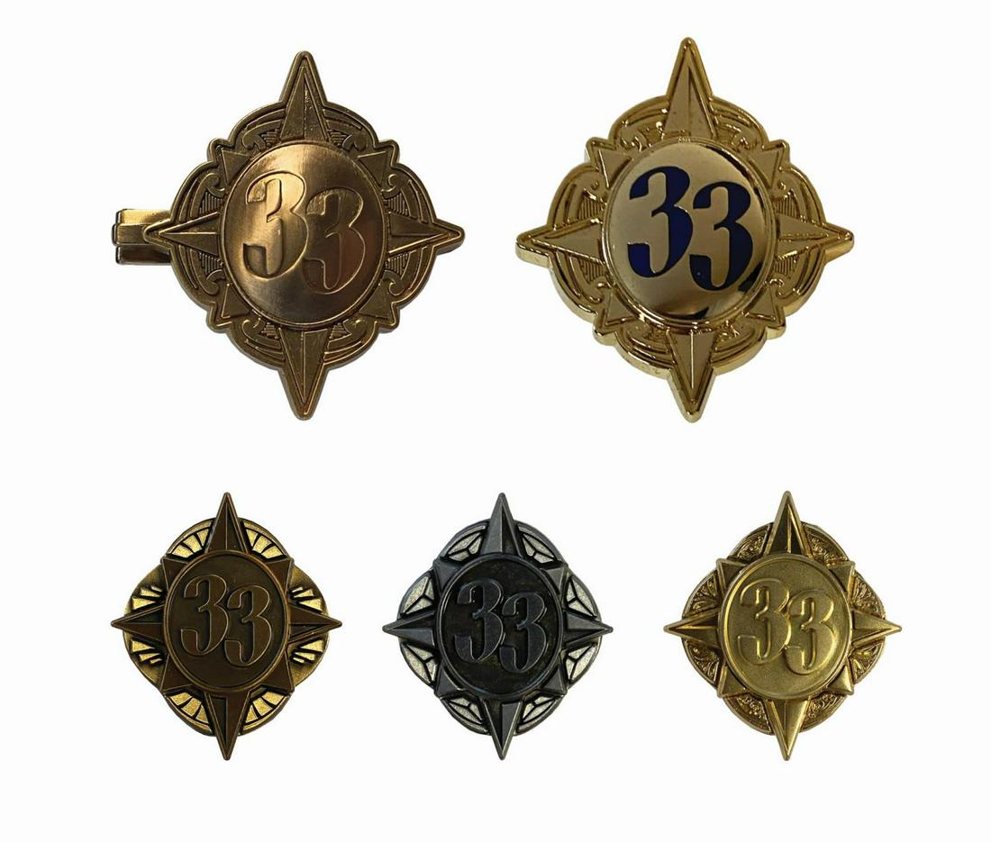 Set of (5) Walt Disney World Club 33 Pins. (1 of 6)
