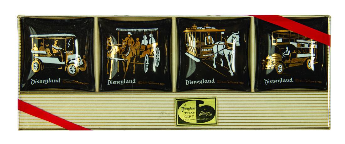 Disneyland Houze Art (4) Tray Set. (1 of 1)