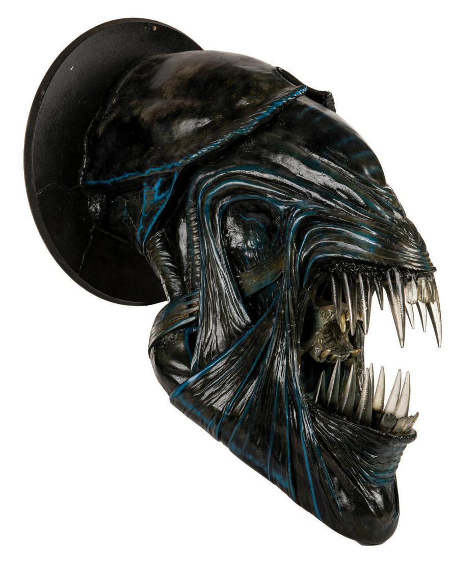 Alien Queen EFX Crew Gift Bust from Aliens. (1 of 4)