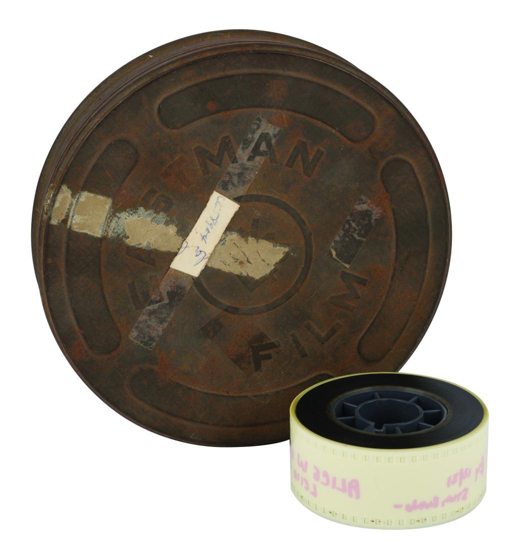 An "Alice in Wonderland" David Hal Leica Reel (1 of 10)