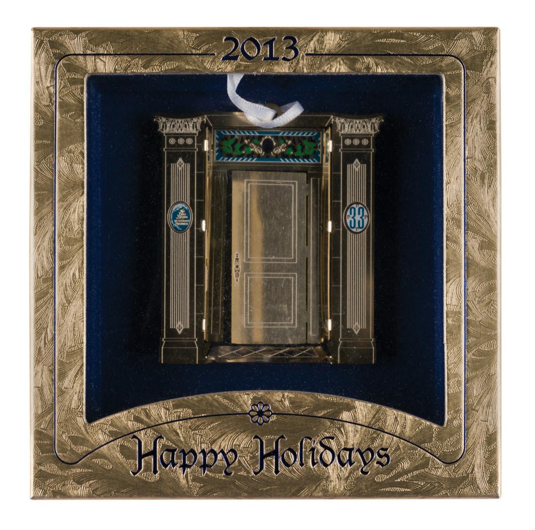 A Club 33 2013 "Happy Holidays" Ornament. (1 of 2)