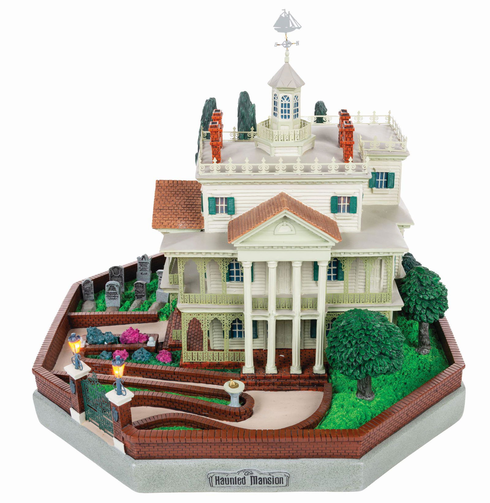 The Haunted Mansion Magical Big Figurine. (1 of 1)