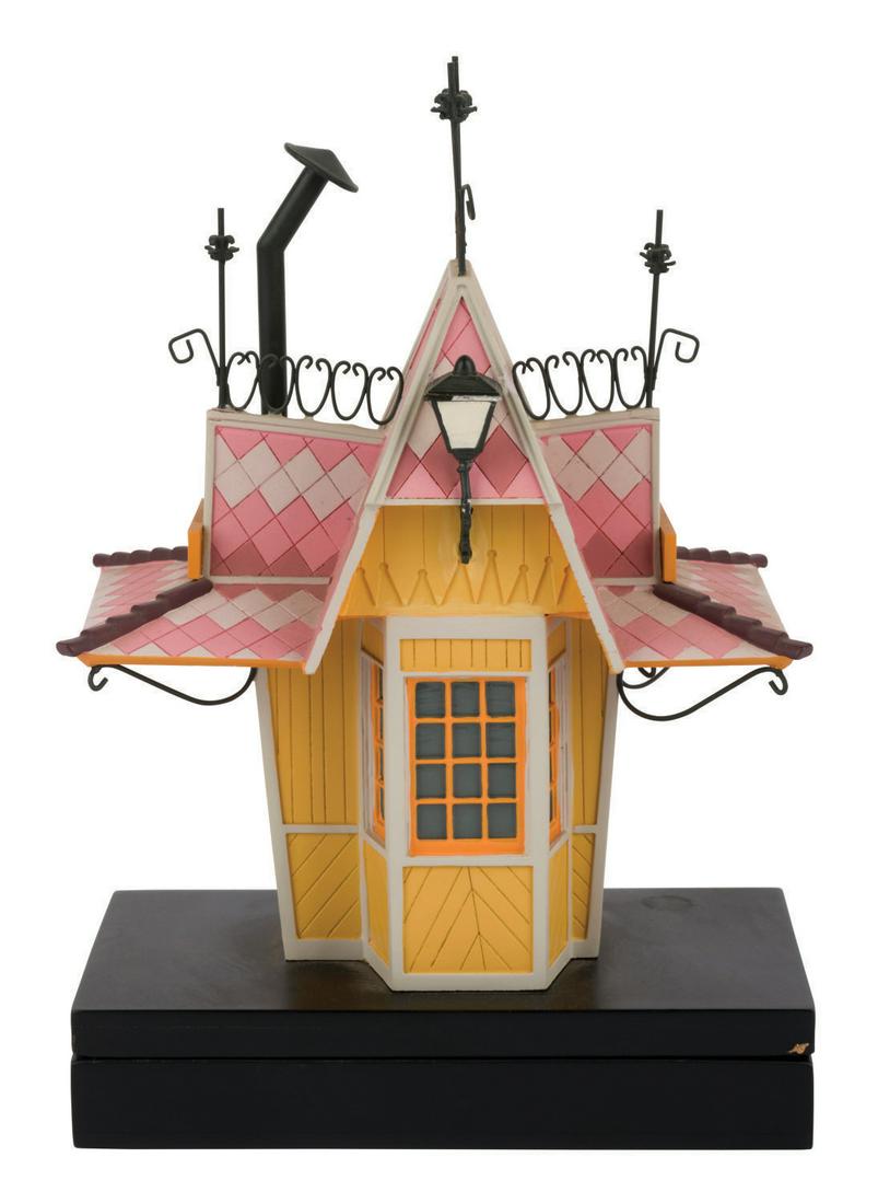 A Casey Jr. Circus Train Ticket Booth Trinket Box. (1 of 6)