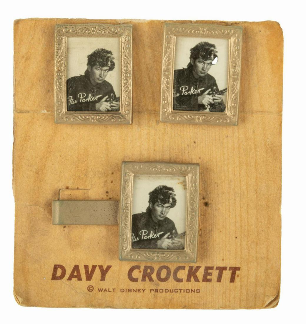 A Davy Crockett Cufflink & Tie Bar Set. (1 of 1)