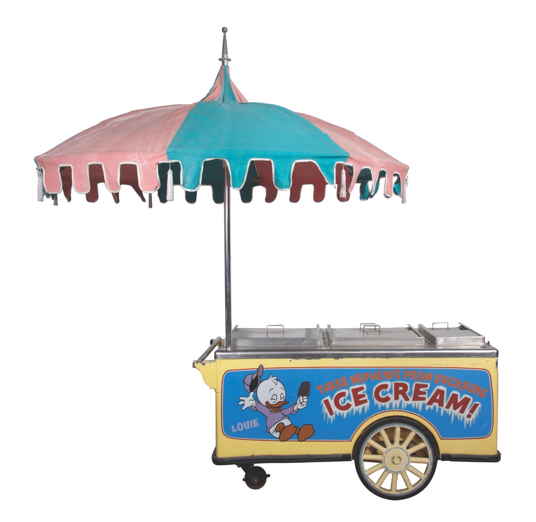 A "Three Nephews From Duckburg" Ice Cream Cart. (1 of 8)