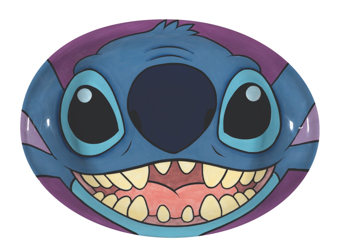 A Stitch Charger Plate by Disney Auctions.: (Disney, 2004) A Stitch Charger Plate, released in a limited edition of 250 pieces by Disney Auctions. Measuring 17.25" in diameter, the plate is in fine condition.