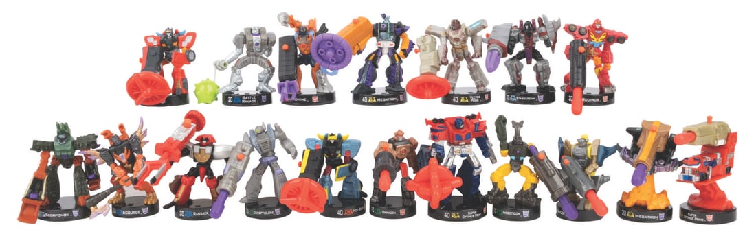 A Hasbro Transformers Attacktix Wave 1 Complete Set. (1 of 6)