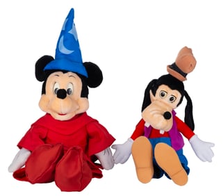 A World of Wonder Talking Mickey Mouse and Goofy.