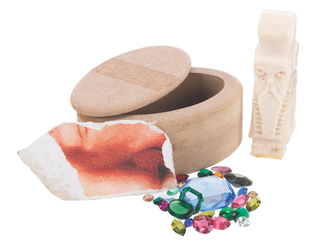 Unfinished and Screen-Used Props from The Hobbit. (1 of 6)