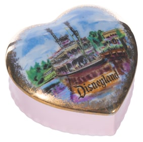 A Mark Twain Riverboat Porcelain Trinket Box.