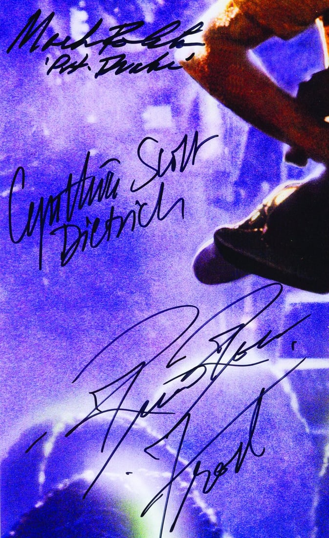 A Multi-Signed "Aliens" One-Sheet. - 6