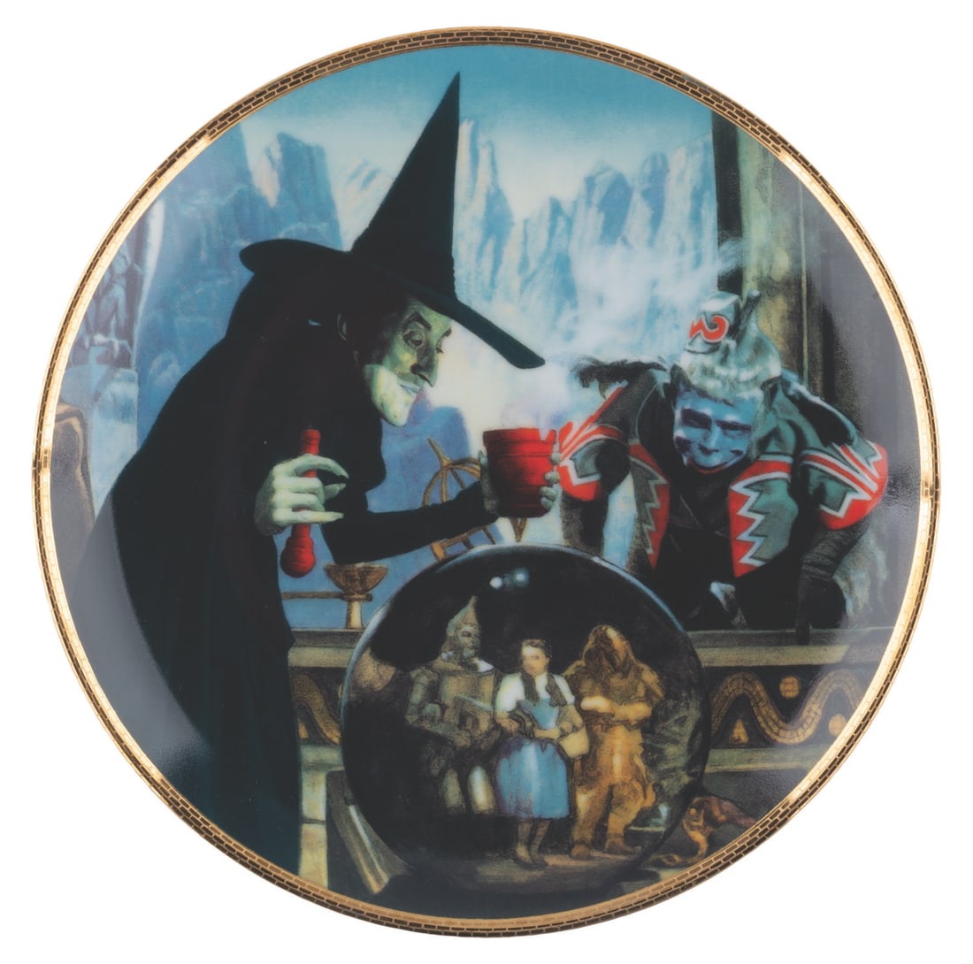 A "The Wizard of Oz" Wicked Witch Commemorative Plate. (1 of 2)