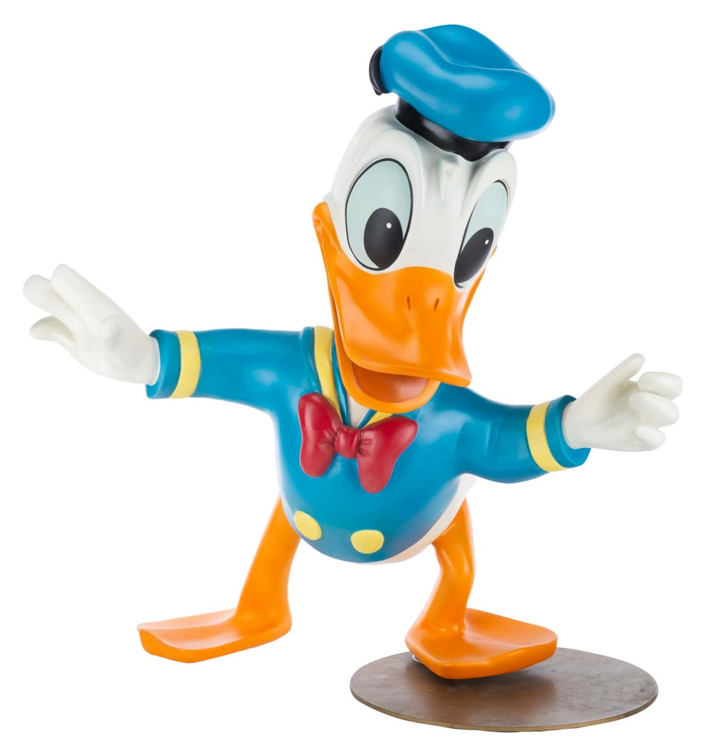 A Donald Duck Disney Store Display Figure. (1 of 6)