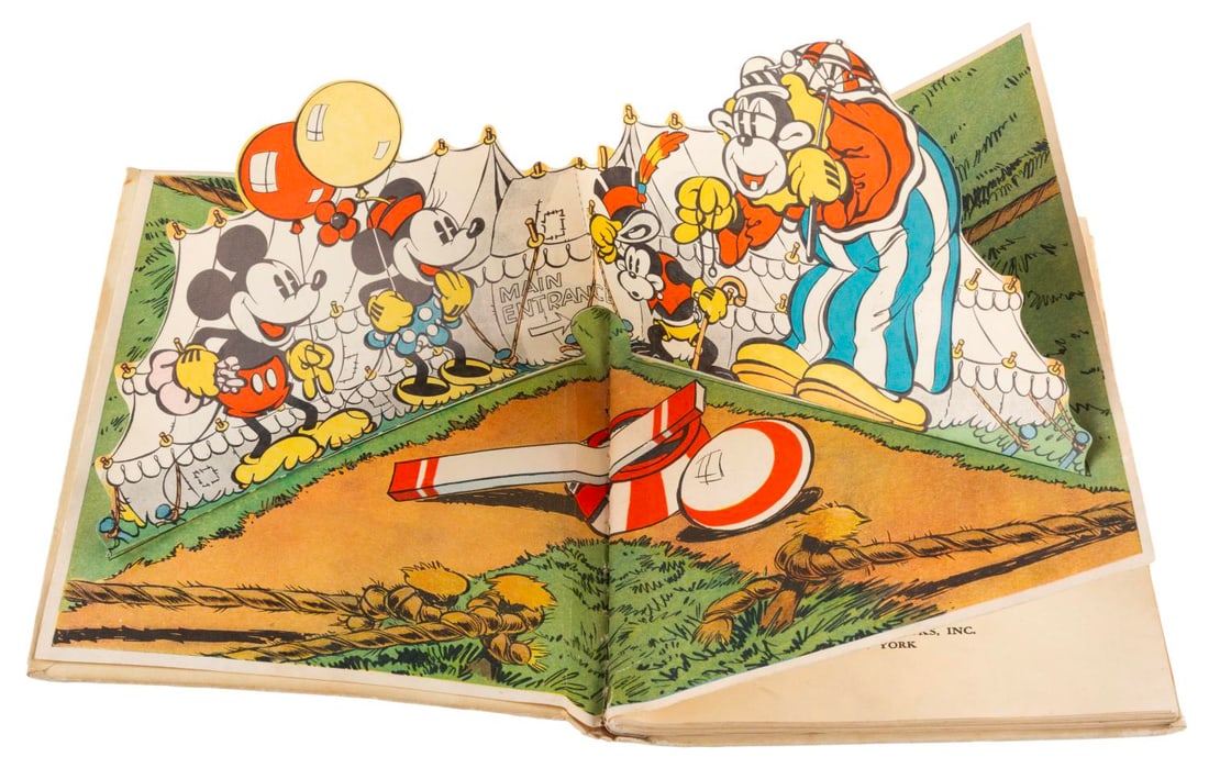 The Pop-Up Mickey Mouse Book. - 3