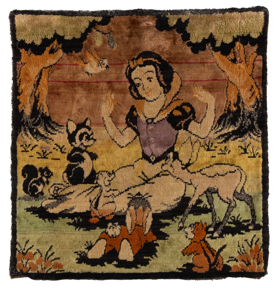 A "Snow White and the Seven Dwarfs" Pillowcase. (1 of 1)
