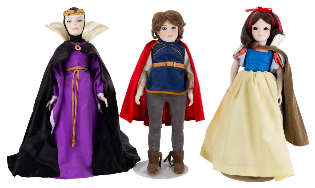 Three "Snow White" Jerri McCloud Dolls. (1 of 10)