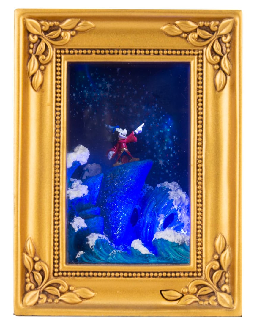 An Olszewski "Fantasia" Gallery of Light Box. (1 of 5)
