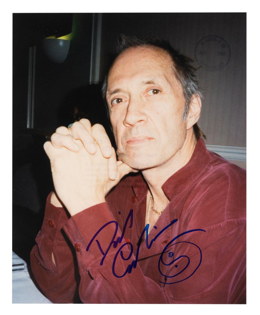 A David Carradine Signed Photograph. (1 of 1)