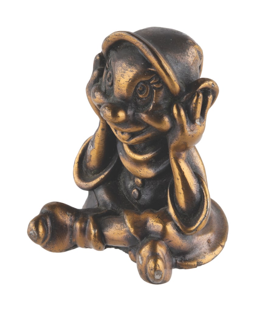A Dopey Paperweight. - 3
