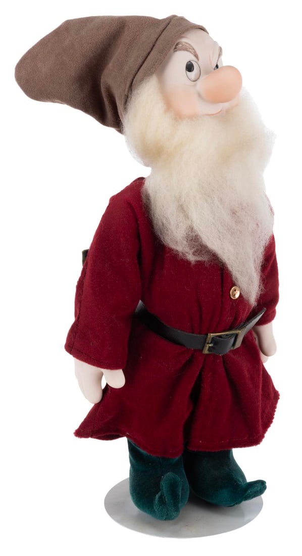 A "Snow White" Grumpy Doll. - 3
