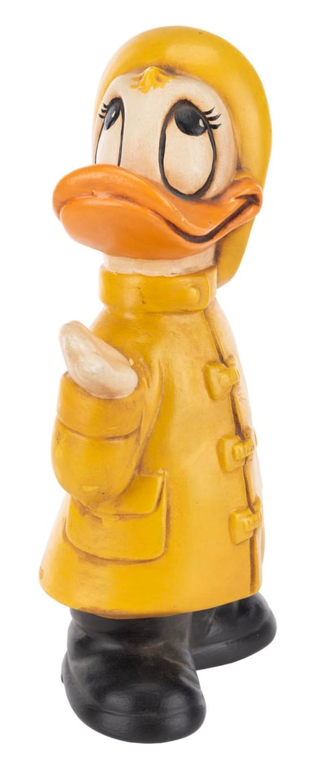 A Rare Daisy Duck Ceramic Figure. (1 of 4)