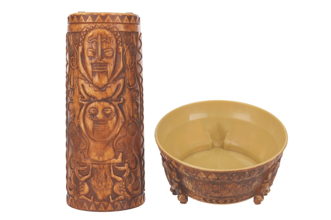 A Disney Parks Tiki Mug and Bowl Set. (1 of 7)