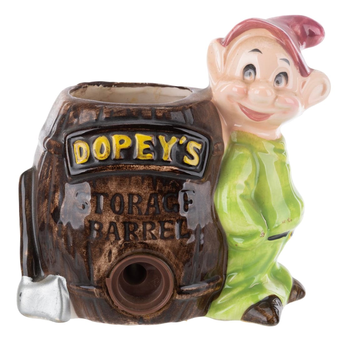 A "Snow White" Dopey Ceramic Pencil Sharpener. (1 of 4)