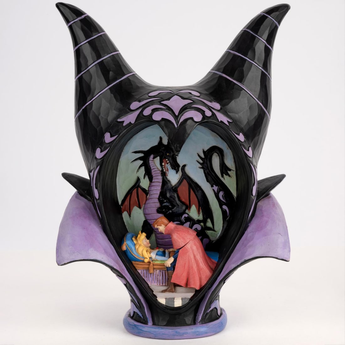 A Sleeping Beauty "True Love's Kiss" Figurine by Jim Shore.: (Enesco, 2008) A large "Sleeping Beauty" figurine titled "True Loves Kiss," designed by Jim Shore for the Disney Showcase Collection. Measuring 7" x 5" x 10.5" tall, the stone resin figurine comes wit