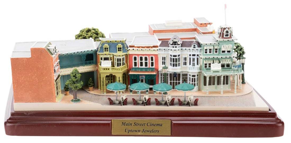 A First Edition Olszewski Walt Disney World Main Street Cinema and Uptown Jewelers. (1 of 7)