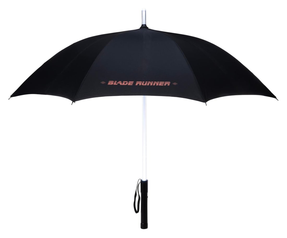 A "Blade Runner" Light-Up Umbrella. - 4