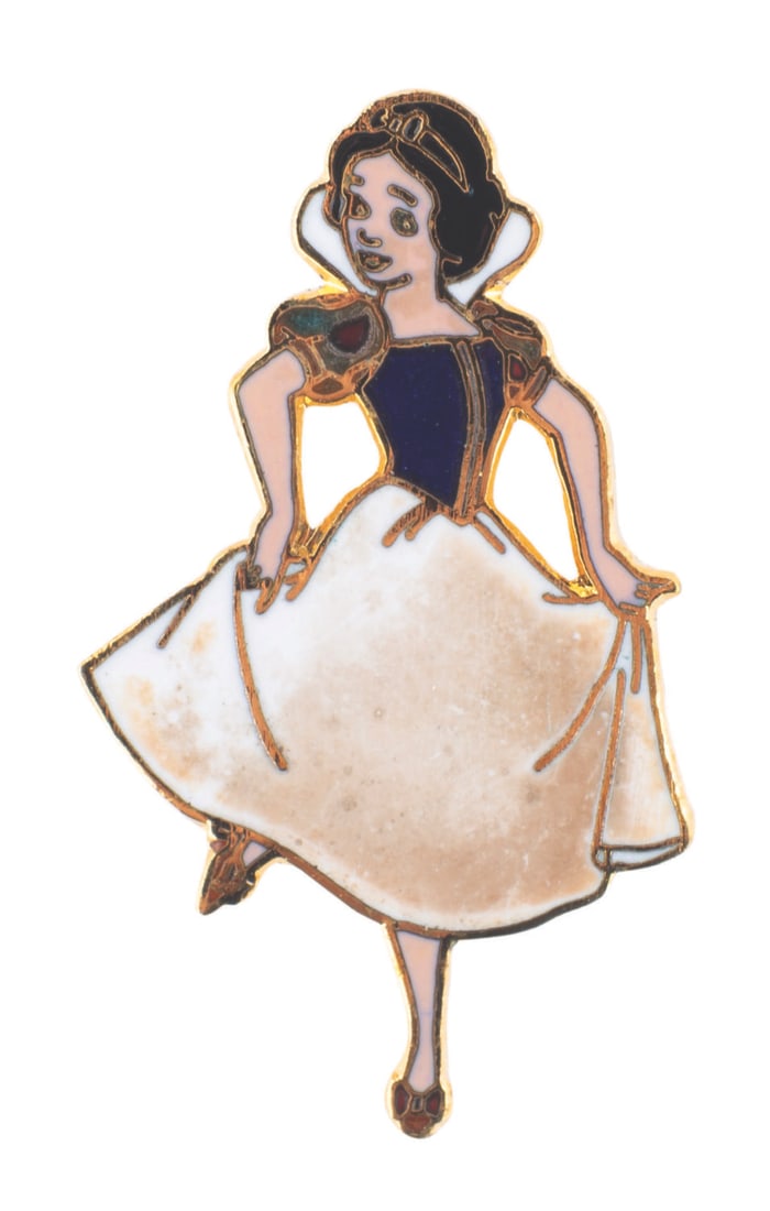 A Snow White Dancing Pin. (1 of 1)