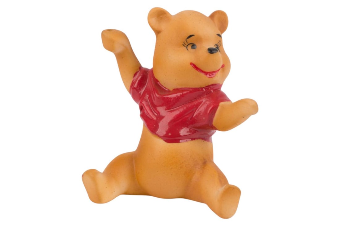 A 1964 Winnie the Pooh Ceramic Figurine. (1 of 3)