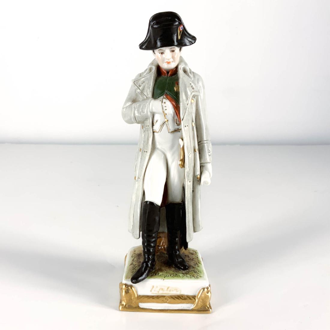 DRESDEMN SITZENDORF German Porcelain (1 of 7)