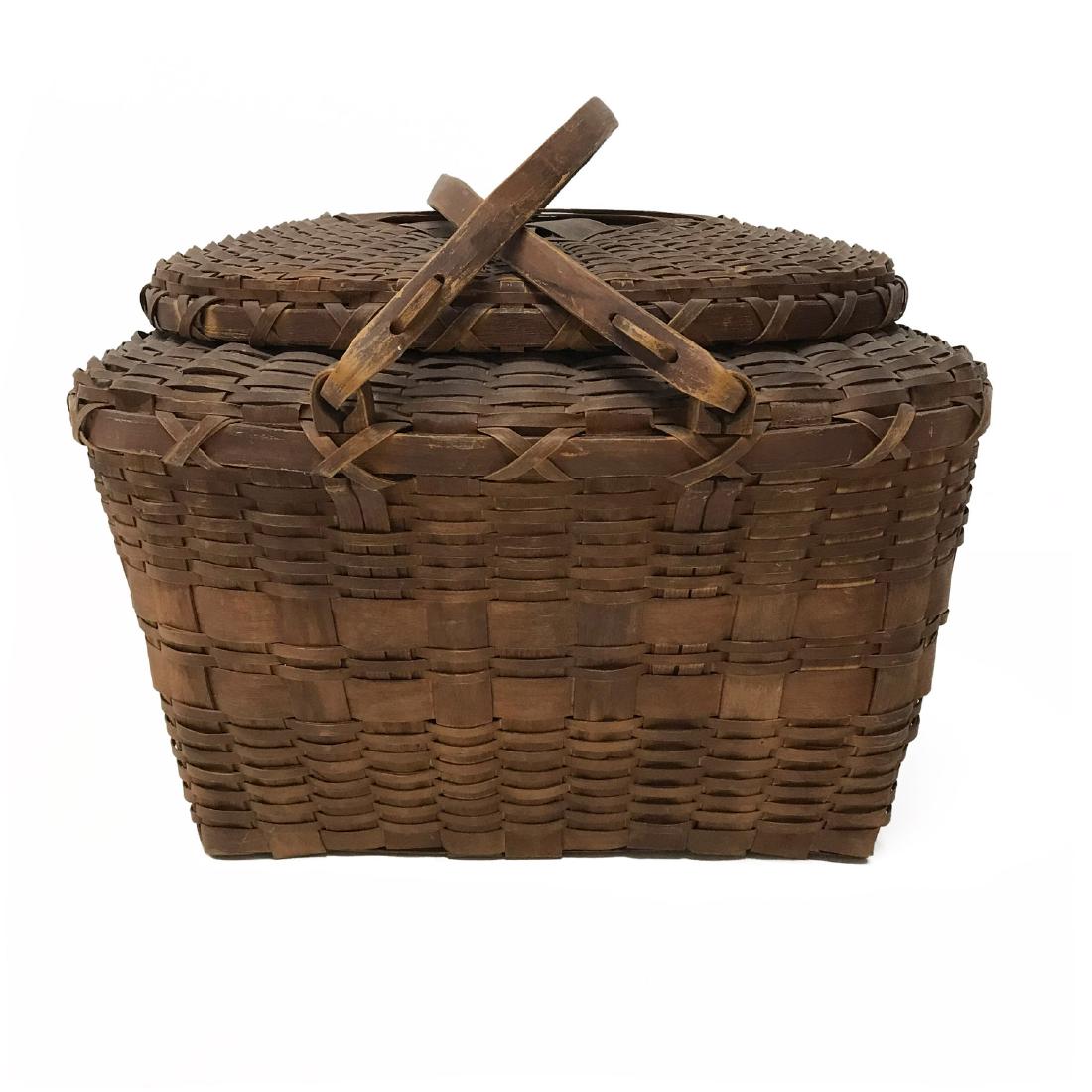Antique Winnebago Woven Ashwood Picnic Basket (1 of 15)