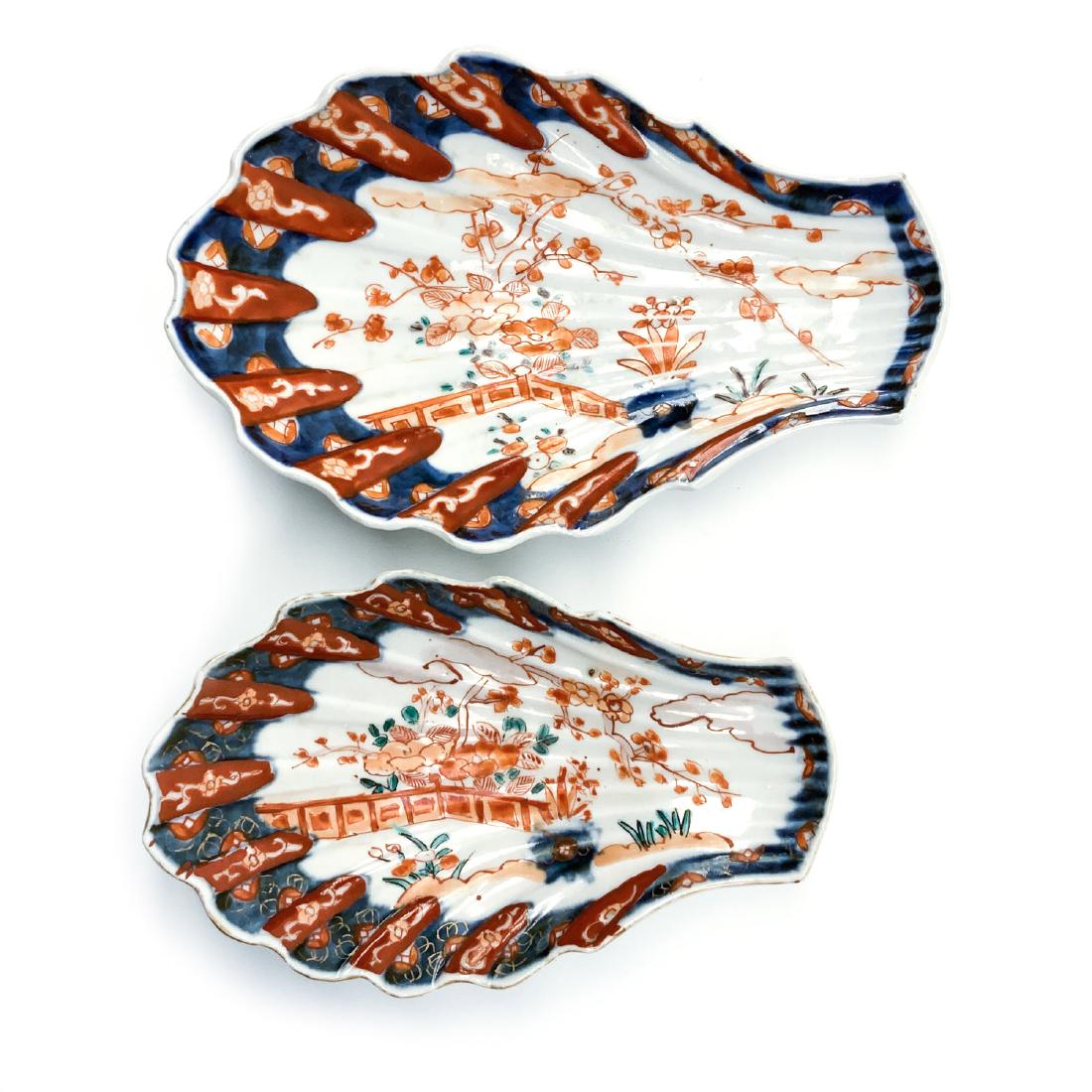Pair of 19th Century Japanese Imari Dishes (1 of 12)