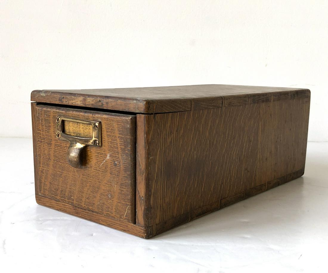 Vintage Oak Card File Box (1 of 4)
